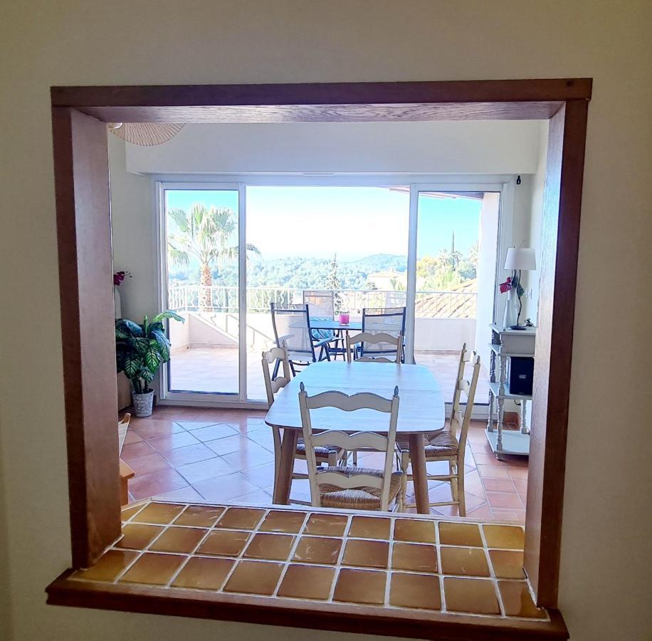 Hameau Des Amandiers Vue Mer - Piscine, Golf Et Tennis Prive سا سيرْ سور مير المظهر الخارجي الصورة